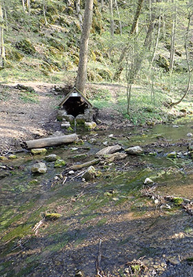 Kaprálova studánka.